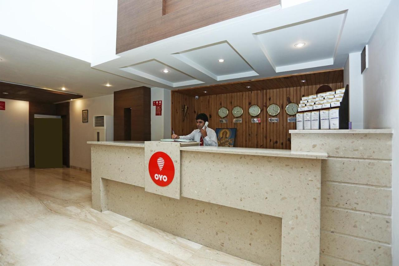 Capital O 3600 Hotel Royal Windsor Kathgodam Exterior photo
