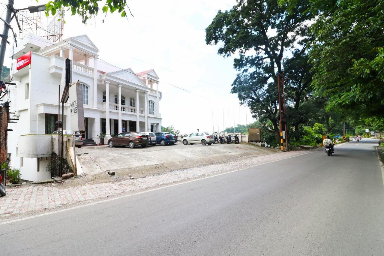 Capital O 3600 Hotel Royal Windsor Kathgodam Exterior photo