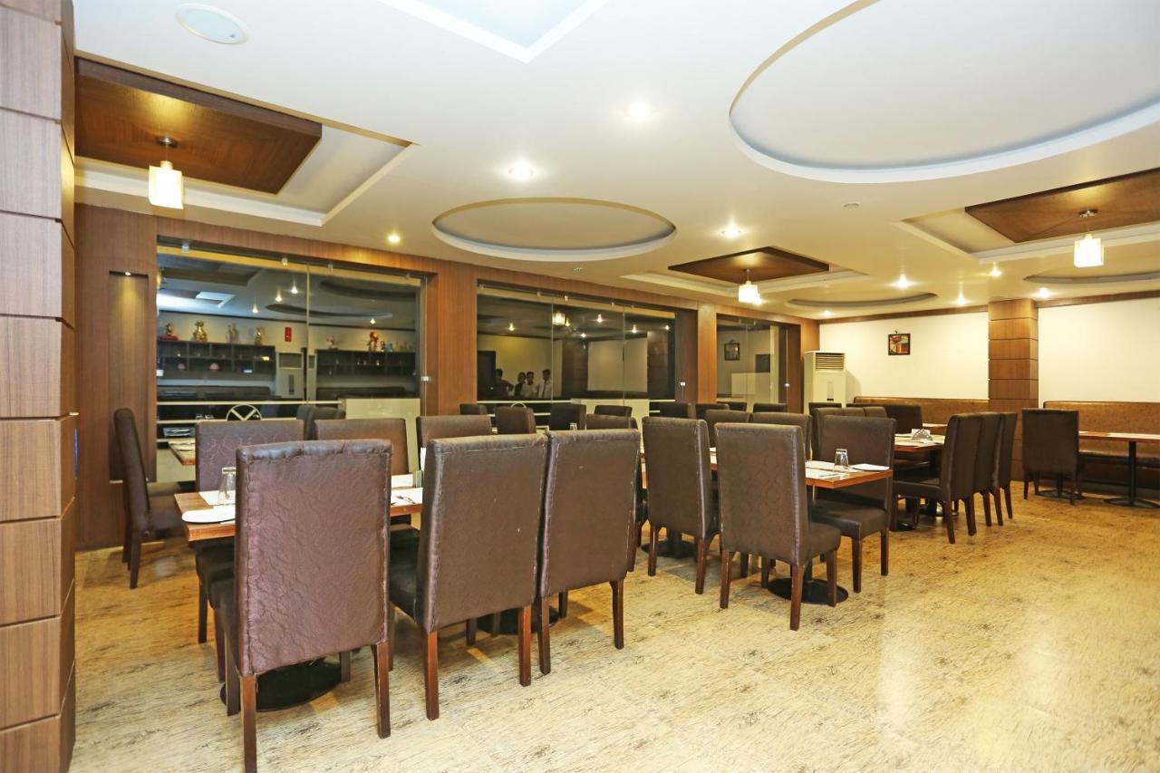Capital O 3600 Hotel Royal Windsor Kathgodam Exterior photo