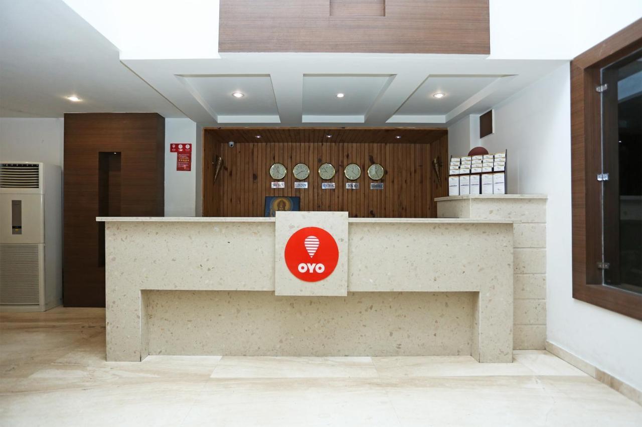 Capital O 3600 Hotel Royal Windsor Kathgodam Exterior photo